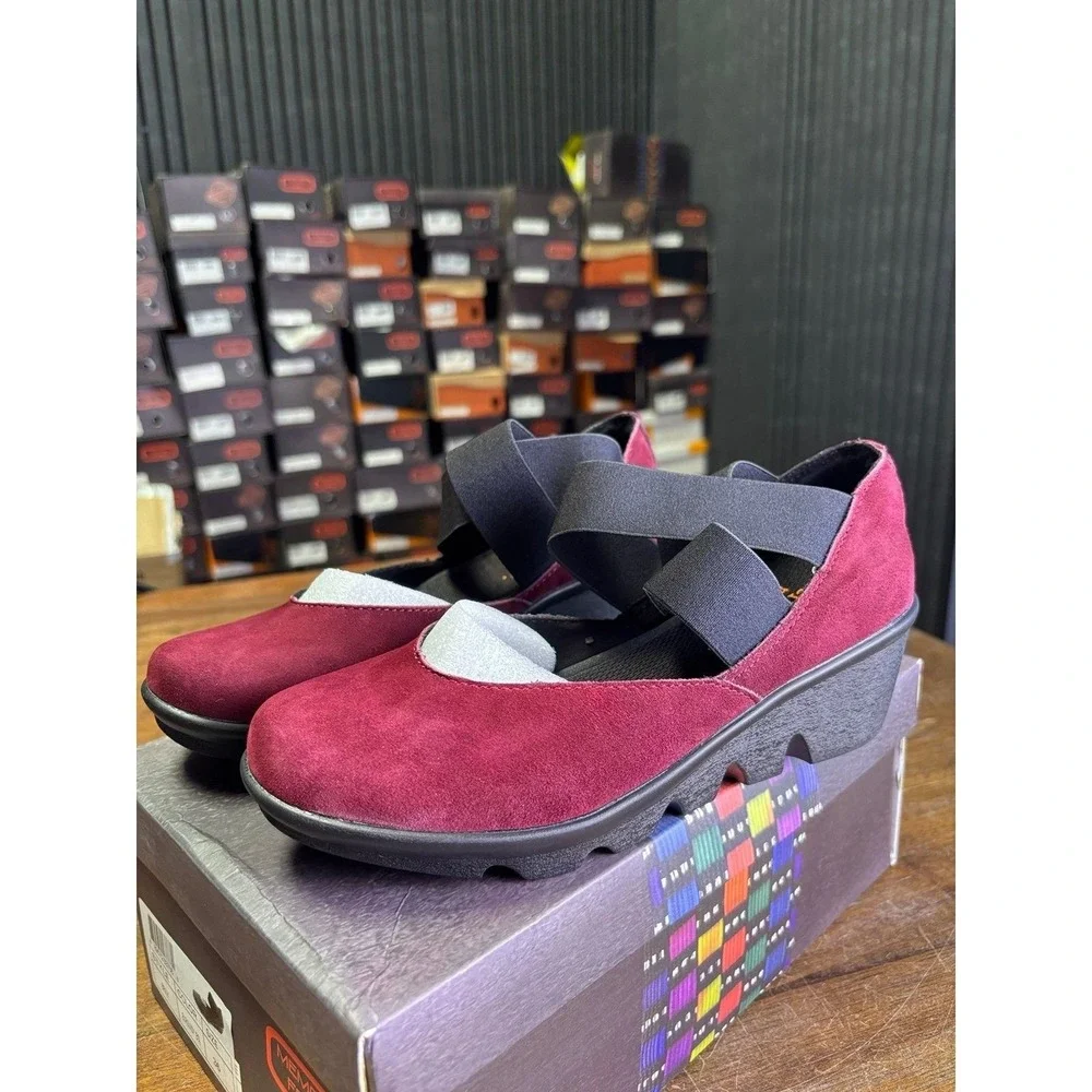 Bernie Mev Beily Burgundy Wedge Mary Jane Elastic Strap Shoes Size 36 US 5.5-6